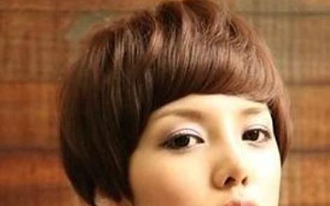 女生清爽短发发型_少女清爽短发